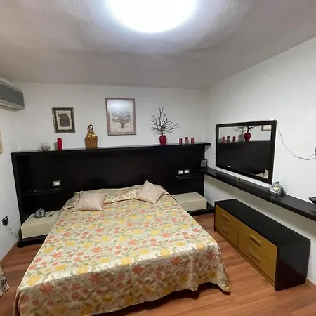 Albania Dream Holidays H * Tirana