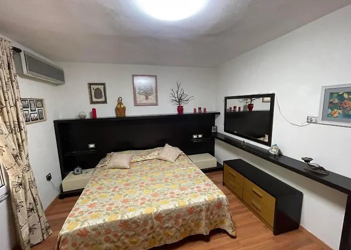 Albania Dream Holidays H * Tirana